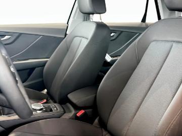 Audi q2 2022 bensin audi q2 30 tfsi 116hk 6 Audi q2 2022 bensin audi q2 30 tfsi 116hk 6