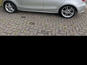 Bmw 1 reeks 2006 essence bmw 1 serie te koop Bmw 1 reeks 2006 essence bmw 1 serie te koop