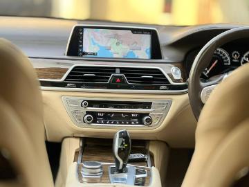 Bmw 7 series 2017 petrol 2017 bmw 7 series 740li dpe signature
