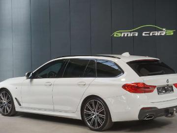 Bmw serie 5 2019 diesel bmw 530 touring da m pack lichte vrachtwagen 360c garantie