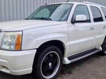 Cadillac escalade 2004 benzine cadillac escalade 6 0 v8 Cadillac escalade 2004 benzine cadillac escalade 6 0 v8