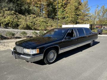 Cadillac fleetwood 1997 essence 1997 cadillac fleetwood limousine Cadillac fleetwood 1997 essence 1997 cadillac fleetwood limousine