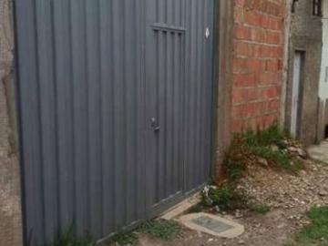 Casa En Venta Ubicada En Zona Urbana En Calca, Con Vias Asfaltadas Y Todos Los Servicios B... Casa En Venta Ubicada En Zona Urbana En Calca, Con Vias Asfaltadas Y Todos Los Servicios B...