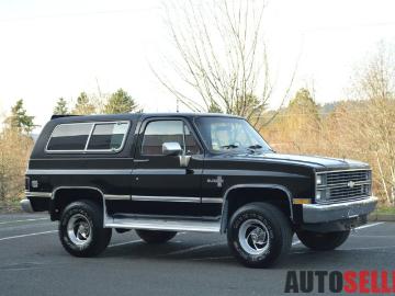 Chevrolet 1983 1983 chevy k5 blazer silverado 4x4 black Chevrolet 1983 1983 chevy k5 blazer silverado 4x4 black