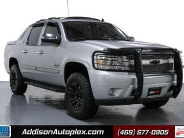 Chevrolet avalanche 2013 gasoline 2013 chevrolet avalanche lt black diamond addison tx Chevrolet avalanche 2013 gasoline 2013 chevrolet avalanche lt black diamond addison tx