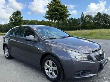 Chevrolet cruze 2012 benzin chevrolet cruze 1 8 lt Chevrolet cruze 2012 benzin chevrolet cruze 1 8 lt