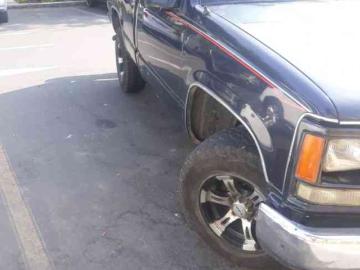 Chevrolet silverado 1998 vendo de urgencia Chevrolet silverado 1998 vendo de urgencia