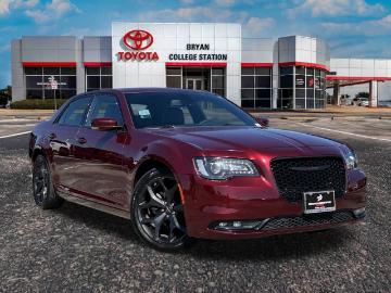 Chrysler 300 2022 2022 chrysler 300 s velvet red pearlcoat in bryan texas Chrysler 300 2022 2022 chrysler 300 s velvet red pearlcoat in bryan texas