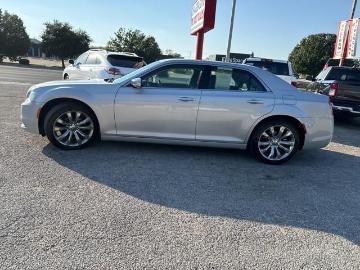 Chrysler 300 chrysler 300 Chrysler 300 chrysler 300