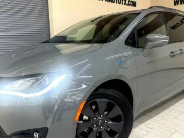 Chrysler pacifica 2020 2020 chrysler pacifica hybrid limited fort worth tx Chrysler pacifica 2020 2020 chrysler pacifica hybrid limited fort worth tx