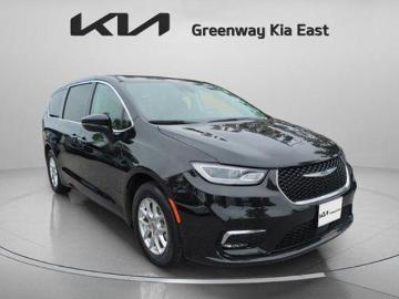 Chrysler pacifica 2023 gasoline 2023 chrysler pacifica touring l orlando fl