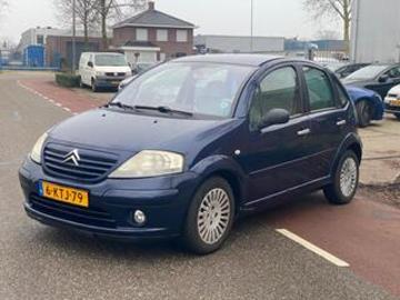 Citroen c3 2003 benzine citroen c3 1 4i ligne ambiance Citroen c3 2003 benzine citroen c3 1 4i ligne ambiance