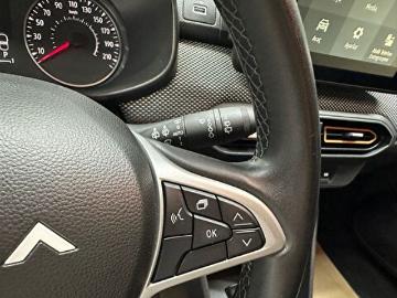Dacia sandero benzin dacia sandero hatchback 1 0 tce stepway expression cvt Dacia sandero benzin dacia sandero hatchback 1 0 tce stepway expression cvt