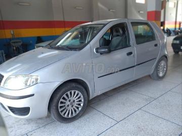 Fiat punto 2010 essence fiat punto essence manuelle 2010 a berrechid Fiat punto 2010 essence fiat punto essence manuelle 2010 a berrechid