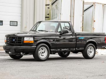 Ford f 150 1993 gasoline ford f 150 svt lightning Ford f 150 1993 gasoline ford f 150 svt lightning