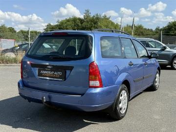 Ford focus 1999 benzin ford focus 1 6 ambiente 100hk stc Ford focus 1999 benzin ford focus 1 6 ambiente 100hk stc