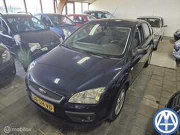 Ford focus 2006 benzine ford focus 1 6 16v trend