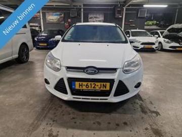 Ford focus 2013 benzine ford focus 1 0 ecoboost titanium Ford focus 2013 benzine ford focus 1 0 ecoboost titanium