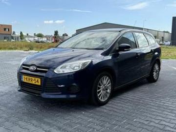 Ford focus 2013 diesel ford focus wagon 1 6 tdci lease trend navi trekhaak airco Ford focus 2013 diesel ford focus wagon 1 6 tdci lease trend navi trekhaak airco