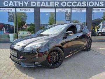 Ford focus 2014 benzine ford focus 2 0 ecoboost st 3 250pk recaro 19 lmv xenon keyless pdc... Ford focus 2014 benzine ford focus 2 0 ecoboost st 3 250pk recaro 19 lmv xenon keyless pdc...