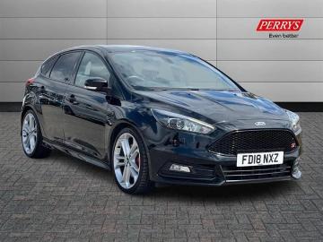 Ford focus st 2018 petrol ford focus 2 0t ecoboost st 3 navigation 5dr Ford focus st 2018 petrol ford focus 2 0t ecoboost st 3 navigation 5dr