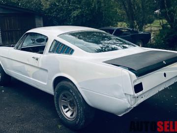 Ford mustang 1965 1965 ford mustang fastback resto mod Ford mustang 1965 1965 ford mustang fastback resto mod