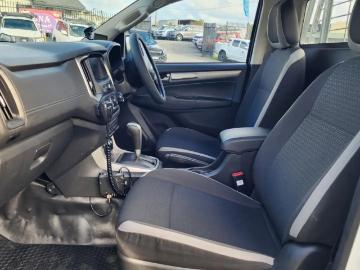 Holden colorado 2019 diesel used 2019 white holden colorado ls cab chassis single cab for ... Holden colorado 2019 diesel used 2019 white holden colorado ls cab chassis single cab for ...