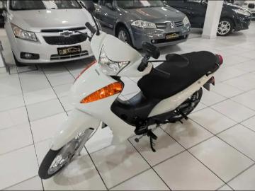 Honda biz 2015 flex honda biz c100 biz es 2015 branca metalica em curitibaparana Honda biz 2015 flex honda biz c100 biz es 2015 branca metalica em curitibaparana