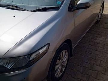 Honda city aspire 2017 petrol honda city aspire 2017 silver Honda city aspire 2017 petrol honda city aspire 2017 silver