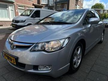 Honda civic 2009 hybride honda civic 1 3 hybrid automaat clima cruise pdc leder zeer nette... Honda civic 2009 hybride honda civic 1 3 hybrid automaat clima cruise pdc leder zeer nette...