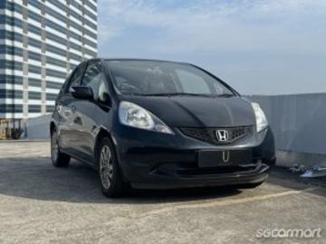 Honda fit 2009 honda fit 1 3a g coe till 122025 Honda fit 2009 honda fit 1 3a g coe till 122025