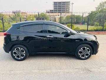 Honda vezel 2014 honda vezel hybrid z 2014 Honda vezel 2014 honda vezel hybrid z 2014
