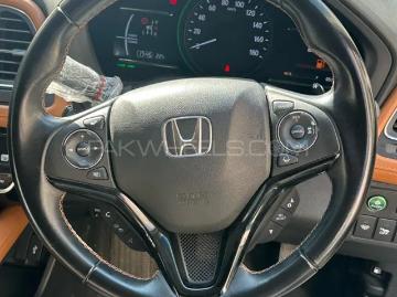 Honda vezel 2018 hybrid honda vezel hybrid z honda sensing 2018