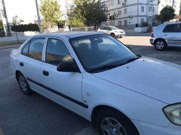 Hyundai accent 2005 hyundai accent
