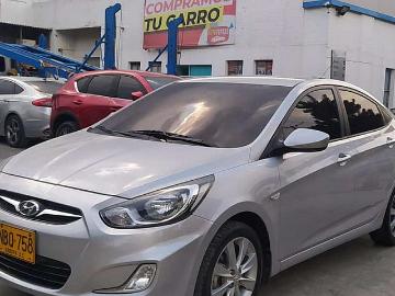 Hyundai accent 2013 gasolina hyundai i25 accent perfecto estado Hyundai accent 2013 gasolina hyundai i25 accent perfecto estado