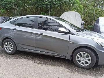 Hyundai accent 2014 gasolina hyundai accent i25 mecanico