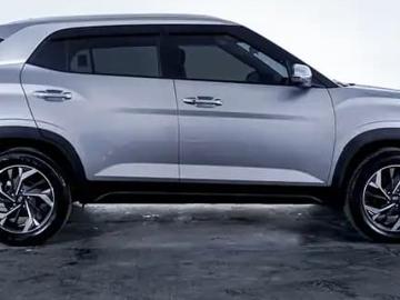 Hyundai creta 2022 jual hyundai creta trend mt 2022 silver kilometer 26rb Hyundai creta 2022 jual hyundai creta trend mt 2022 silver kilometer 26rb