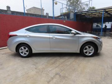 Hyundai elantra gasolina hyundai elantra Hyundai elantra gasolina hyundai elantra