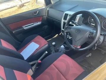 Hyundai getz 2015 hyundai getz 2015 manual 1 4 litres Hyundai getz 2015 hyundai getz 2015 manual 1 4 litres