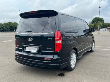 Hyundai h 1 2015 h 1 2 5 crdi royale 2015 murah Hyundai h 1 2015 h 1 2 5 crdi royale 2015 murah