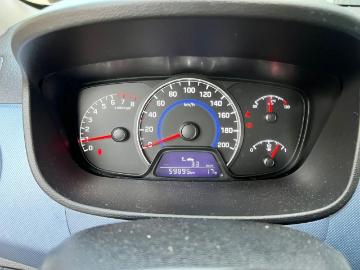 Hyundai i10 2015 benzin hyundai i10 1 0 go Hyundai i10 2015 benzin hyundai i10 1 0 go