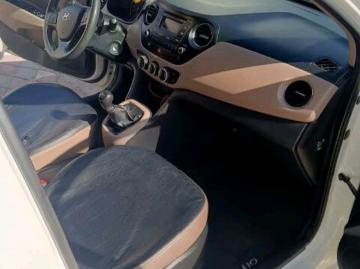 Hyundai i10 2015 hyundai i10 Hyundai i10 2015 hyundai i10