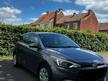 Hyundai i20 2015 diesel voiture doccasion hyundai blue 1 1 crdi classic moniteur automobile Hyundai i20 2015 diesel voiture doccasion hyundai blue 1 1 crdi classic moniteur automobile