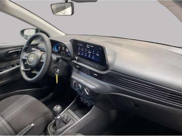 Hyundai i20 2025 essence hyundai i20 wave