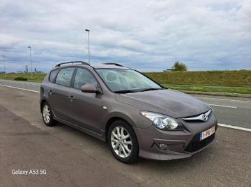 Hyundai i30 diesel hyundai i30 cw 2011 Hyundai i30 diesel hyundai i30 cw 2011