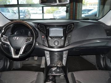 Hyundai i40 2015 diesel hyundai i40 1 7 141hk crdi comfortplus l ga mil gps hsu941