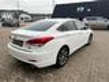 Hyundai i40 2016 diesel 2016 hyundai i40 1 7 isg premium sedan 6g 4d 172 000 km kr 89 900 Hyundai i40 2016 diesel 2016 hyundai i40 1 7 isg premium sedan 6g 4d 172 000 km kr 89 900