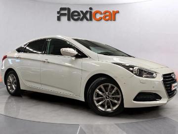 Hyundai i40 2017 diesel hyundai i40 1 7 crdi 85kw 115cv bluedrive essence diesel en flexic... Hyundai i40 2017 diesel hyundai i40 1 7 crdi 85kw 115cv bluedrive essence diesel en flexic...