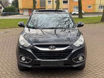 hyundai ix35 2011 benzin hyundai ix35 2 0 4wd tuv neu automatik leder panorama xenon hyundai ix35 2011 benzin hyundai ix35 2 0 4wd tuv neu automatik leder panorama xenon