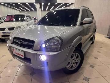 Hyundai tucson 2007 gasolina hyundai tucson 2 0 mpfi gl 2wd 16v 4p 2007 prata em guarulhos... Hyundai tucson 2007 gasolina hyundai tucson 2 0 mpfi gl 2wd 16v 4p 2007 prata em guarulhos...